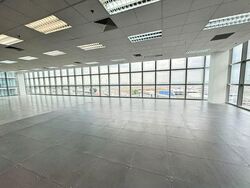 Lippo Centre (D2), Office #558258841